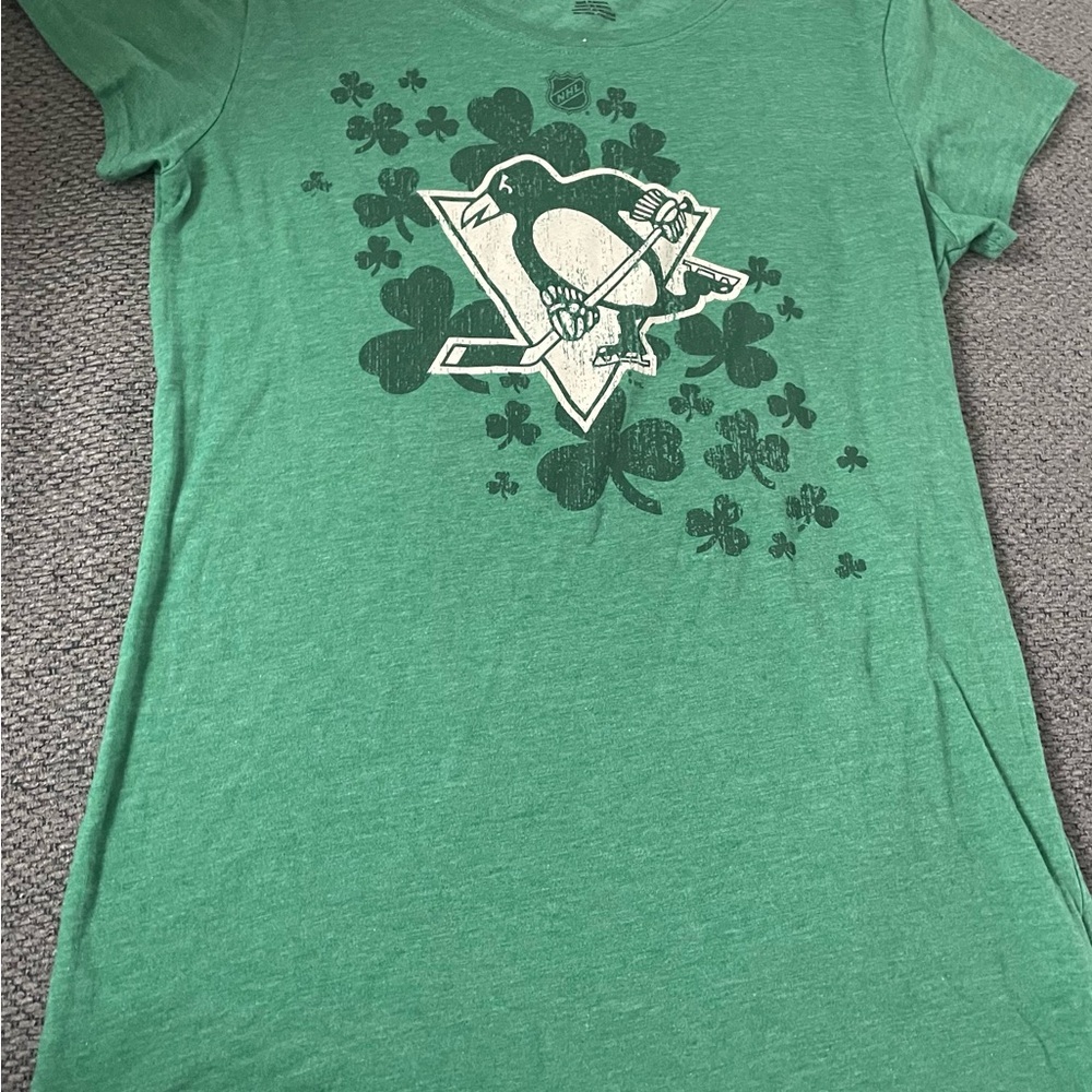 Women’s St. Patrick’s Day Pittsburgh Penguins Shirt